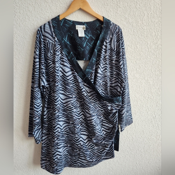 Soft Surroundings sz 2X Blue Bengal Print Faux Wrap Surplice Knit Tunic - Picture 3 of 10